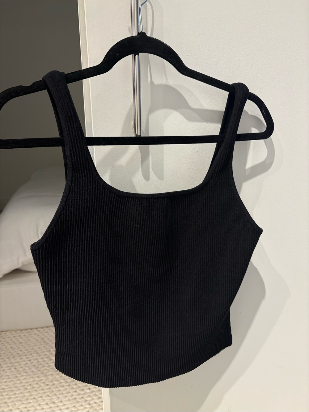 Babaton Black Ribbed Square-Neck Tank